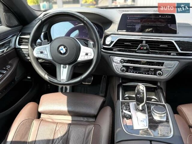 Черный БМВ 7 Серия, объемом двигателя 3 л и пробегом 97 тыс. км за 48999 $, фото 14 на Automoto.ua