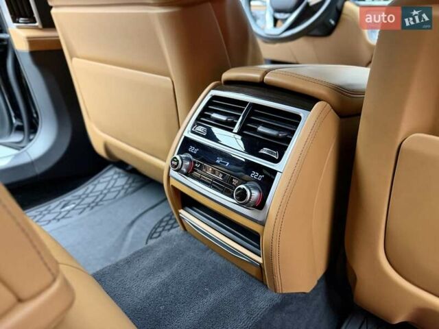 Черный БМВ 7 Серия, объемом двигателя 3 л и пробегом 109 тыс. км за 73900 $, фото 53 на Automoto.ua