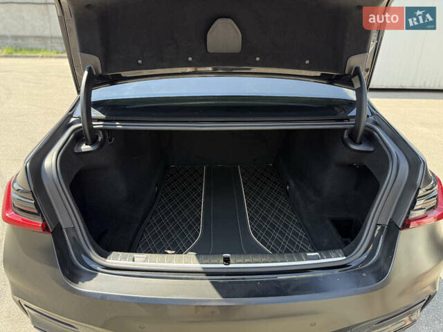 Черный БМВ 7 Серия, объемом двигателя 2.99 л и пробегом 68 тыс. км за 83000 $, фото 26 на Automoto.ua