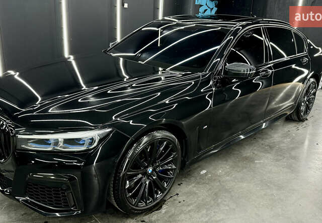 Черный БМВ 7 Серия, объемом двигателя 2.99 л и пробегом 130 тыс. км за 73000 $, фото 6 на Automoto.ua