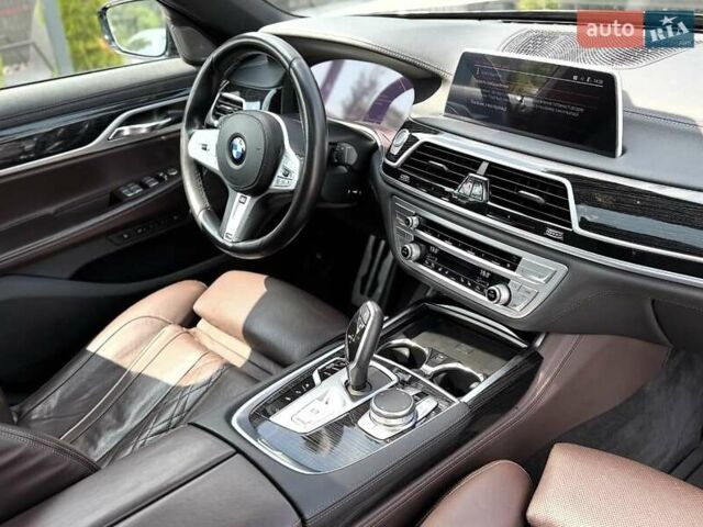 Черный БМВ 7 Серия, объемом двигателя 3 л и пробегом 97 тыс. км за 48999 $, фото 16 на Automoto.ua
