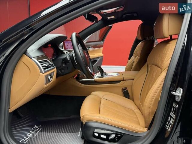 Черный БМВ 7 Серия, объемом двигателя 3 л и пробегом 109 тыс. км за 73900 $, фото 26 на Automoto.ua