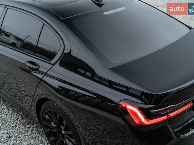 Чорний БМВ 7 Серія, об'ємом двигуна 3 л та пробігом 83 тис. км за 59800 $, фото 6 на Automoto.ua