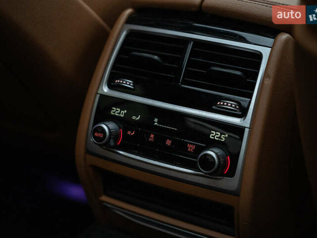 Чорний БМВ 7 Серія, об'ємом двигуна 3 л та пробігом 83 тис. км за 59800 $, фото 46 на Automoto.ua