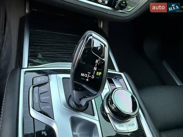 Черный БМВ 7 Серия, объемом двигателя 4.39 л и пробегом 122 тыс. км за 56999 $, фото 104 на Automoto.ua