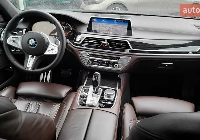 Черный БМВ 7 Серия, объемом двигателя 6.59 л и пробегом 48 тыс. км за 90000 $, фото 11 на Automoto.ua
