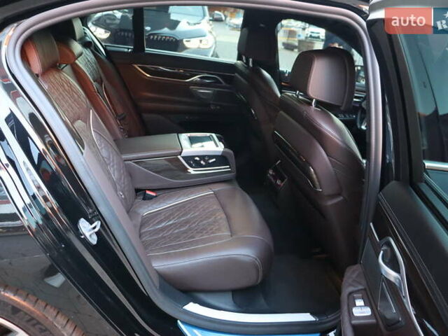 Черный БМВ 7 Серия, объемом двигателя 3 л и пробегом 119 тыс. км за 66900 $, фото 50 на Automoto.ua