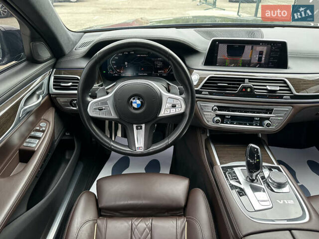 Черный БМВ 7 Серия, объемом двигателя 6.59 л и пробегом 62 тыс. км за 72999 $, фото 27 на Automoto.ua
