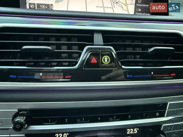 Черный БМВ 7 Серия, объемом двигателя 4.39 л и пробегом 122 тыс. км за 56999 $, фото 102 на Automoto.ua