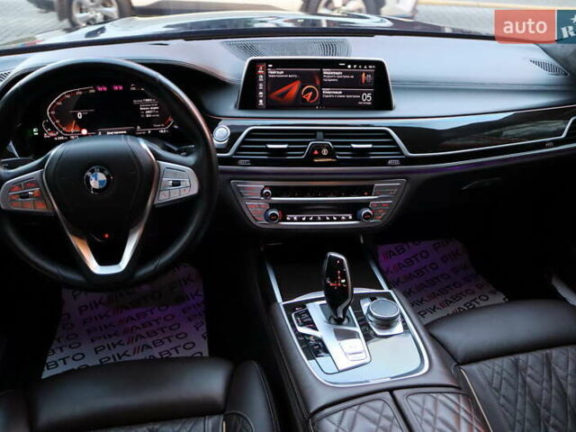 Черный БМВ 7 Серия, объемом двигателя 3 л и пробегом 119 тыс. км за 66900 $, фото 45 на Automoto.ua