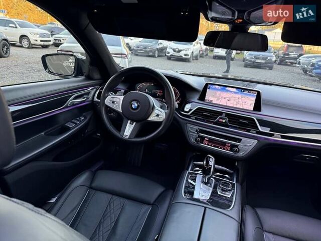 Черный БМВ 7 Серия, объемом двигателя 4.39 л и пробегом 122 тыс. км за 56999 $, фото 81 на Automoto.ua