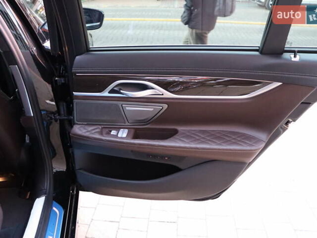 Черный БМВ 7 Серия, объемом двигателя 3 л и пробегом 119 тыс. км за 66900 $, фото 52 на Automoto.ua