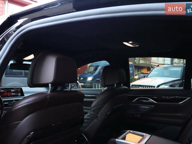 Черный БМВ 7 Серия, объемом двигателя 3 л и пробегом 119 тыс. км за 66900 $, фото 42 на Automoto.ua