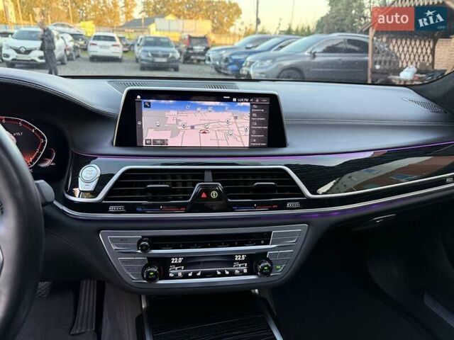 Черный БМВ 7 Серия, объемом двигателя 4.39 л и пробегом 122 тыс. км за 56999 $, фото 100 на Automoto.ua