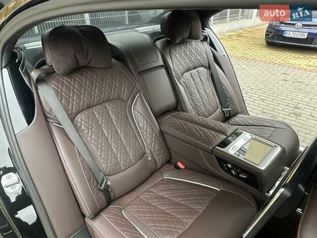 Чорний БМВ 7 Серія, об'ємом двигуна 2.99 л та пробігом 19 тис. км за 91700 $, фото 59 на Automoto.ua