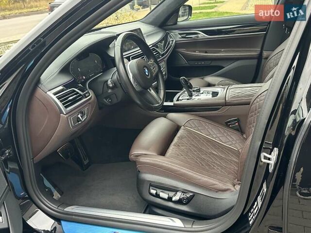Чорний БМВ 7 Серія, об'ємом двигуна 2.99 л та пробігом 19 тис. км за 91700 $, фото 49 на Automoto.ua