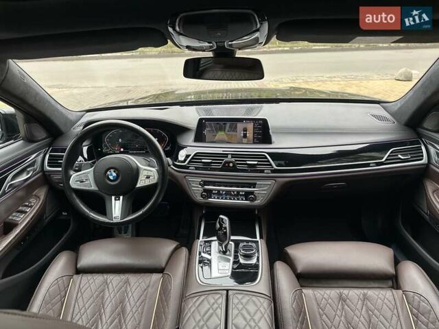 Чорний БМВ 7 Серія, об'ємом двигуна 2.99 л та пробігом 19 тис. км за 91700 $, фото 63 на Automoto.ua
