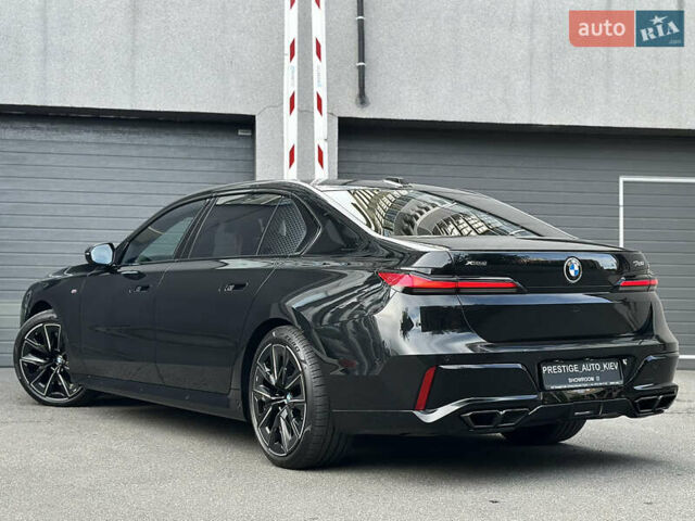 Черный БМВ 7 Серия, объемом двигателя 4.39 л и пробегом 50 тыс. км за 153000 $, фото 29 на Automoto.ua