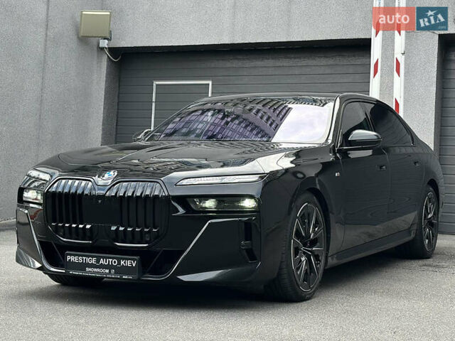 Черный БМВ 7 Серия, объемом двигателя 4.39 л и пробегом 50 тыс. км за 155000 $, фото 10 на Automoto.ua