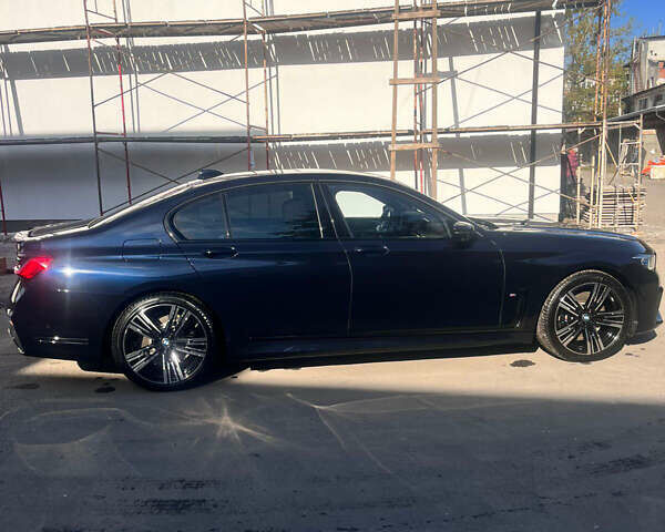 Черный БМВ 7 Серия, объемом двигателя 2.99 л и пробегом 6 тыс. км за 99999 $, фото 10 на Automoto.ua