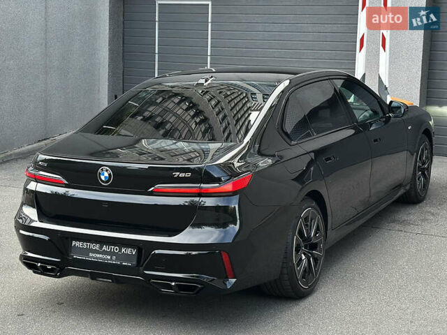 Черный БМВ 7 Серия, объемом двигателя 4.39 л и пробегом 50 тыс. км за 153000 $, фото 18 на Automoto.ua