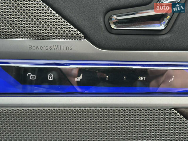 Черный БМВ 7 Серия, объемом двигателя 4.39 л и пробегом 50 тыс. км за 155000 $, фото 61 на Automoto.ua