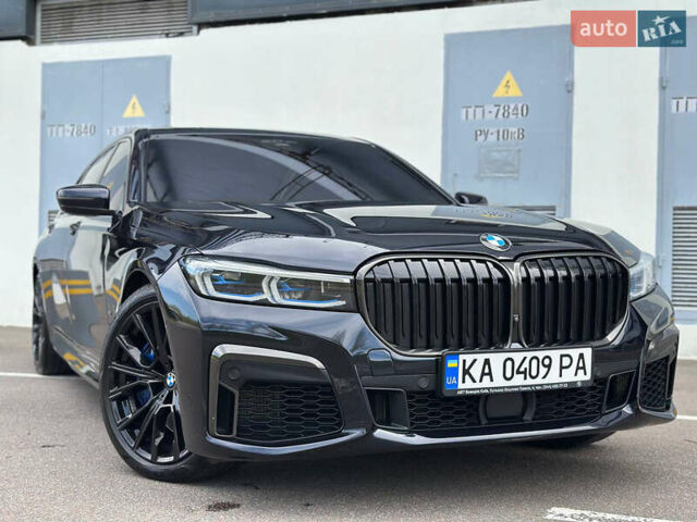 Черный БМВ 7 Серия, объемом двигателя 6.59 л и пробегом 43 тыс. км за 87700 $, фото 5 на Automoto.ua