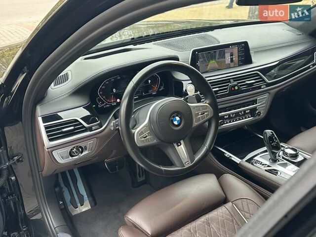 Чорний БМВ 7 Серія, об'ємом двигуна 2.99 л та пробігом 19 тис. км за 91700 $, фото 51 на Automoto.ua