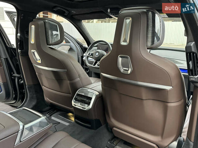 Черный БМВ 7 Серия, объемом двигателя 4.39 л и пробегом 50 тыс. км за 155000 $, фото 44 на Automoto.ua
