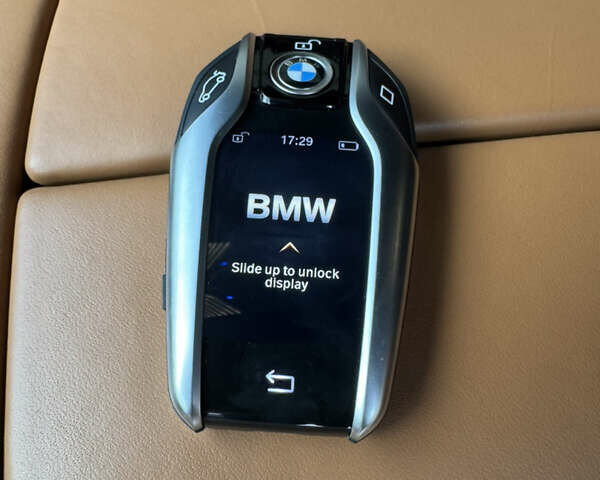 Чорний БМВ 7 Серія, об'ємом двигуна 2.99 л та пробігом 47 тис. км за 84000 $, фото 96 на Automoto.ua