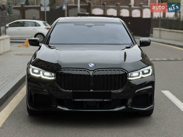 Черный БМВ 7 Серия, объемом двигателя 6.59 л и пробегом 95 тыс. км за 75000 $, фото 2 на Automoto.ua