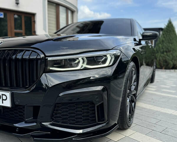 Чорний БМВ 7 Серія, об'ємом двигуна 2.99 л та пробігом 47 тис. км за 84000 $, фото 4 на Automoto.ua