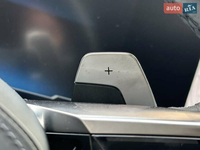 Черный БМВ 7 Серия, объемом двигателя 4.39 л и пробегом 50 тыс. км за 153000 $, фото 75 на Automoto.ua