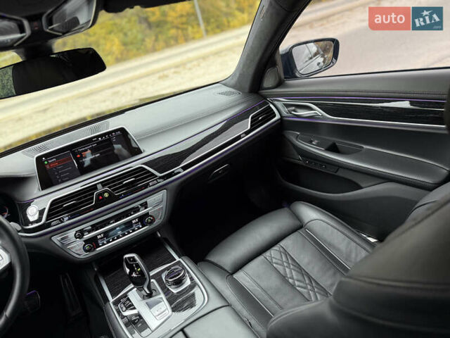 Черный БМВ 7 Серия, объемом двигателя 2.99 л и пробегом 48 тыс. км за 77600 $, фото 11 на Automoto.ua