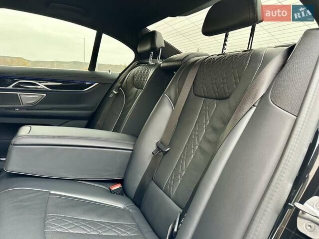 Чорний БМВ 7 Серія, об'ємом двигуна 2.99 л та пробігом 69 тис. км за 74800 $, фото 82 на Automoto.ua