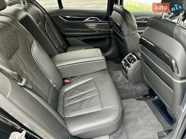 Чорний БМВ 7 Серія, об'ємом двигуна 2.99 л та пробігом 69 тис. км за 74800 $, фото 87 на Automoto.ua