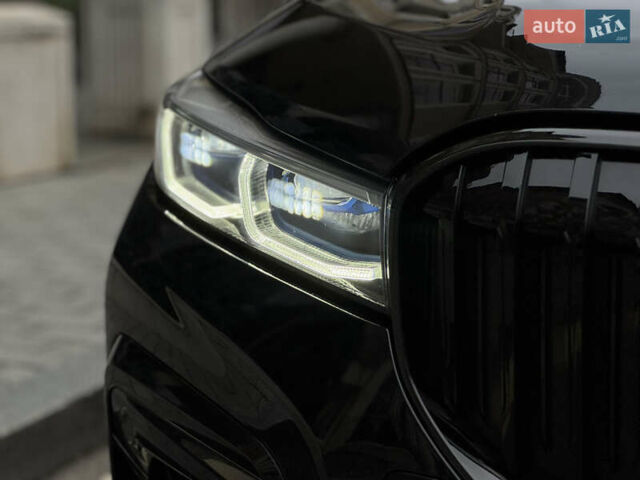 Черный БМВ 7 Серия, объемом двигателя 6.59 л и пробегом 95 тыс. км за 75000 $, фото 4 на Automoto.ua