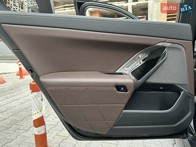 Черный БМВ 7 Серия, объемом двигателя 4.39 л и пробегом 50 тыс. км за 155000 $, фото 68 на Automoto.ua