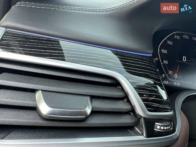 Черный БМВ 7 Серия, объемом двигателя 6.59 л и пробегом 42 тыс. км за 91500 $, фото 19 на Automoto.ua