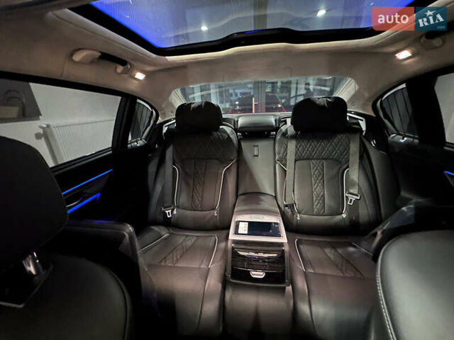 Черный БМВ 7 Серия, объемом двигателя 4.39 л и пробегом 1 тыс. км за 145000 $, фото 17 на Automoto.ua