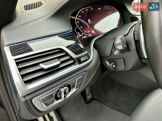 Чорний БМВ 7 Серія, об'ємом двигуна 2.99 л та пробігом 69 тис. км за 74800 $, фото 72 на Automoto.ua