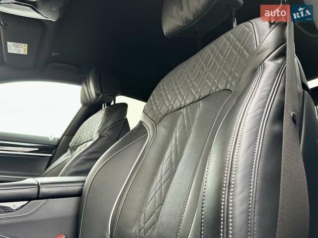 Чорний БМВ 7 Серія, об'ємом двигуна 2.99 л та пробігом 69 тис. км за 74800 $, фото 68 на Automoto.ua