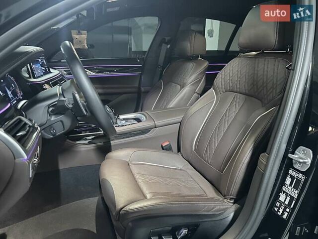 Черный БМВ 7 Серия, объемом двигателя 2.99 л и пробегом 15 тыс. км за 89000 $, фото 28 на Automoto.ua