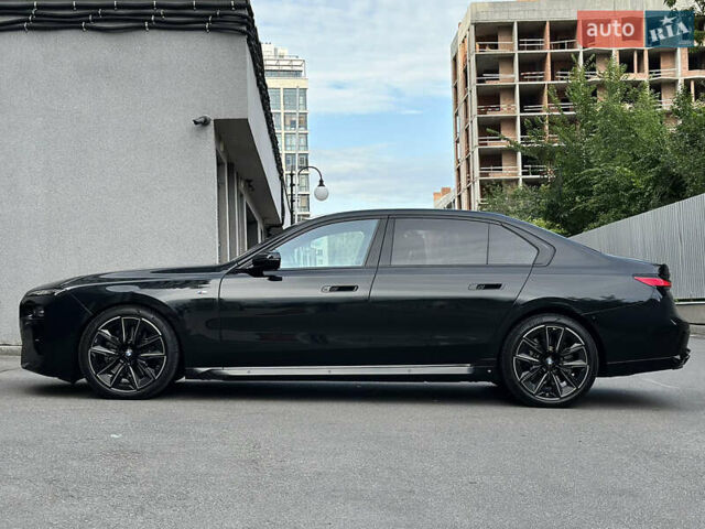 Черный БМВ 7 Серия, объемом двигателя 4.39 л и пробегом 50 тыс. км за 153000 $, фото 22 на Automoto.ua