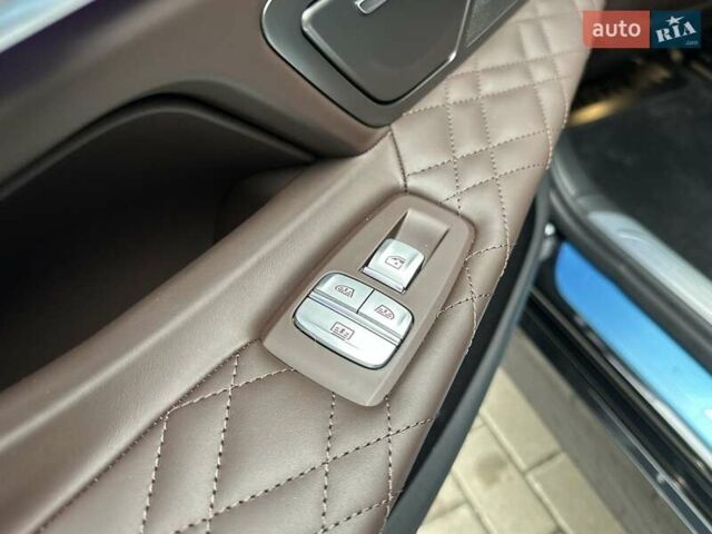 Чорний БМВ 7 Серія, об'ємом двигуна 2.99 л та пробігом 19 тис. км за 91700 $, фото 103 на Automoto.ua