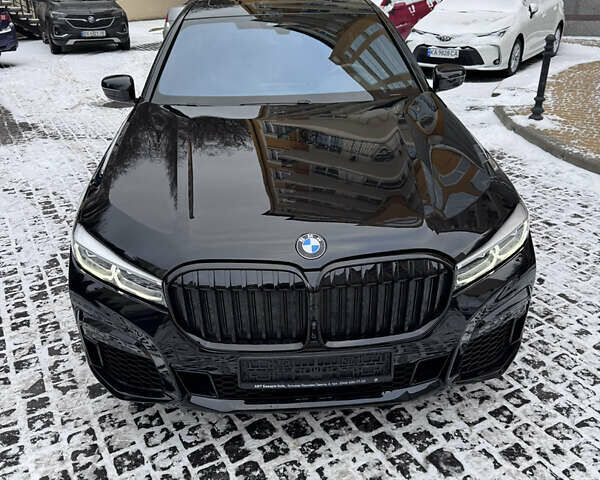 Черный БМВ 7 Серия, объемом двигателя 6.59 л и пробегом 45 тыс. км за 82500 $, фото 3 на Automoto.ua