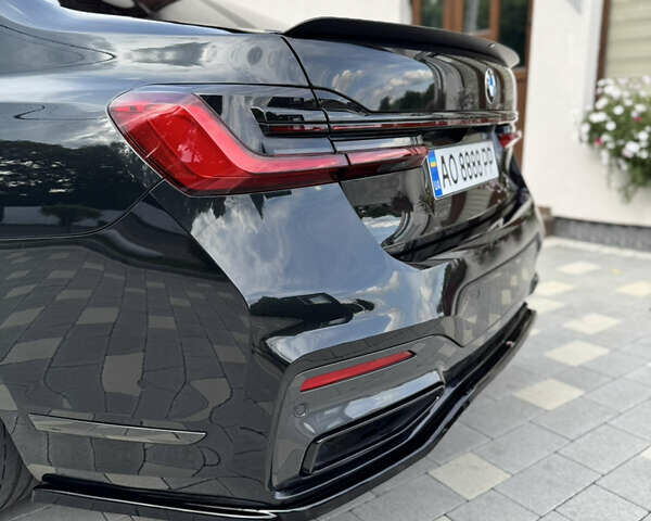 Чорний БМВ 7 Серія, об'ємом двигуна 2.99 л та пробігом 47 тис. км за 84000 $, фото 33 на Automoto.ua