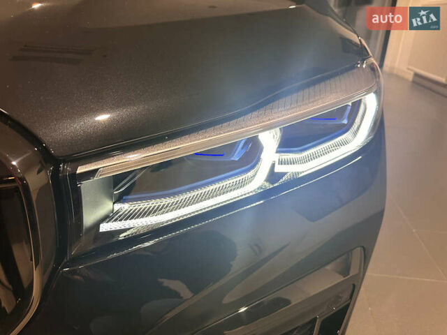 Черный БМВ 7 Серия, объемом двигателя 4.39 л и пробегом 1 тыс. км за 145000 $, фото 28 на Automoto.ua