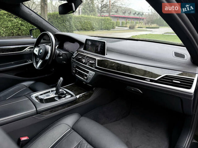Чорний БМВ 7 Серія, об'ємом двигуна 2.99 л та пробігом 50 тис. км за 76600 $, фото 20 на Automoto.ua