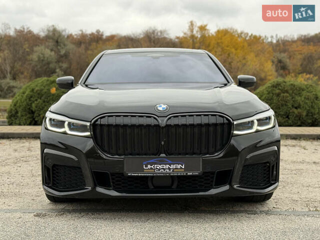 Черный БМВ 7 Серия, объемом двигателя 2.99 л и пробегом 48 тыс. км за 77600 $, фото 4 на Automoto.ua